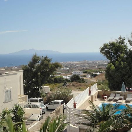 Triena Apartments Fira  Eksteriør billede